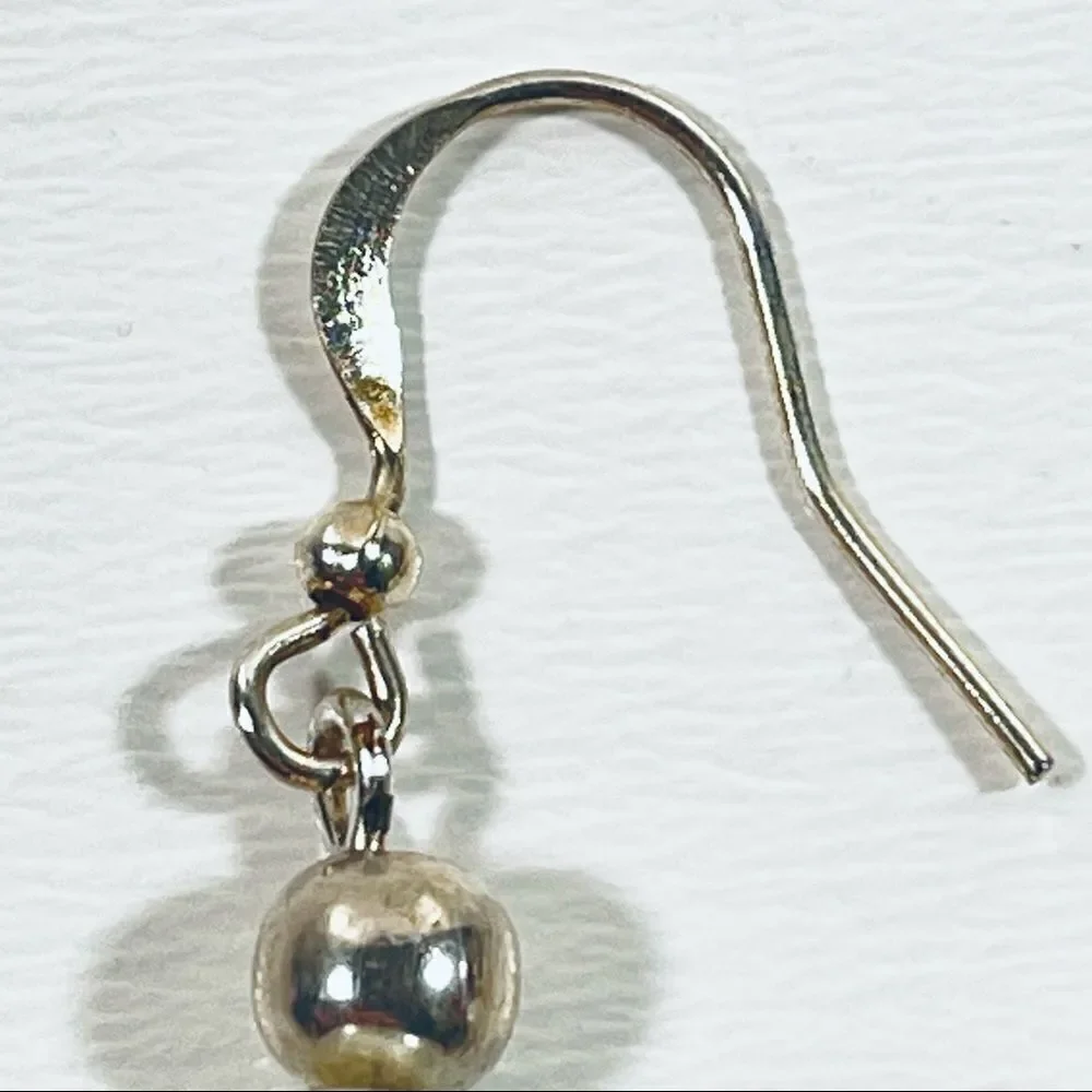 $10 or Free with bundle New pair of Pearl dangle beautiful Silver earrings